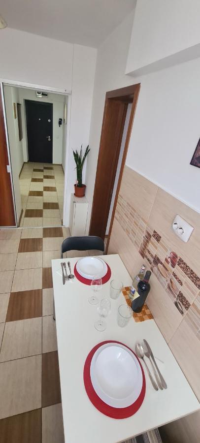 Perfect View Apartament 2 Rooms Self Check-In Bucarest Exterior foto