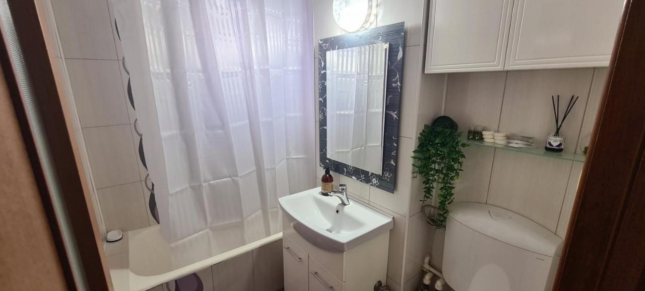 Perfect View Apartament 2 Rooms Self Check-In Bucarest Exterior foto